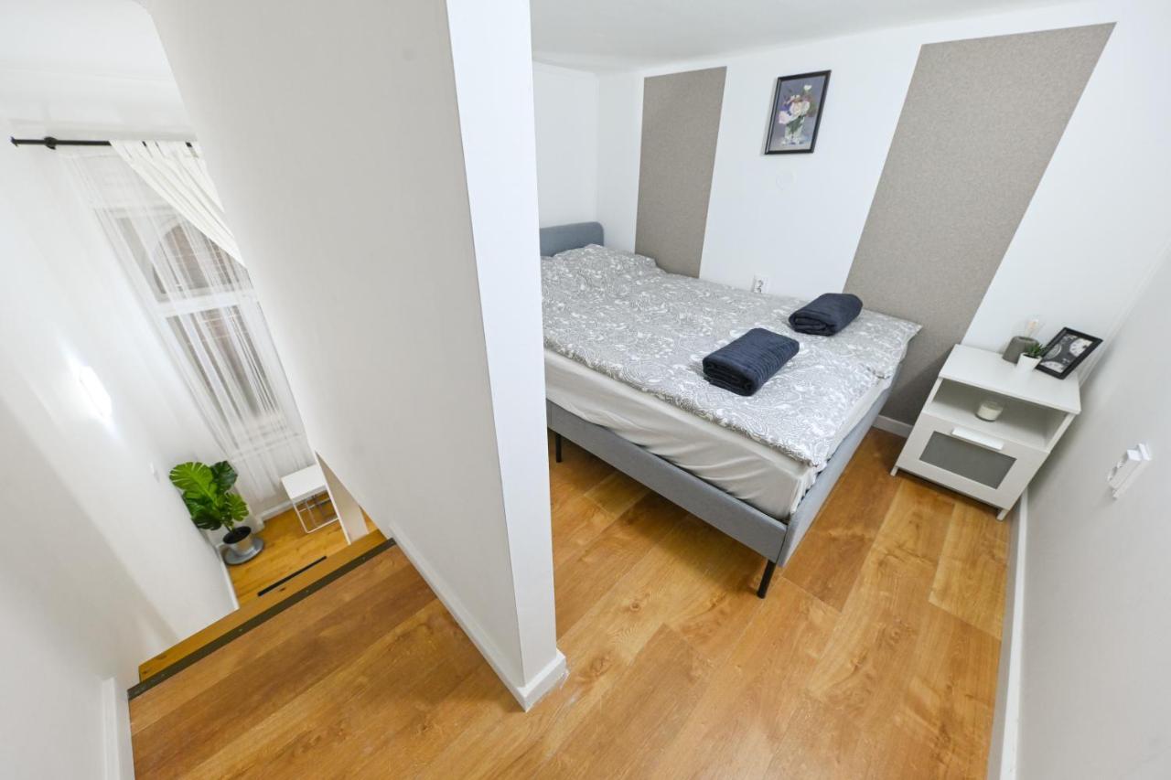 Charming Apartment In Damjanich Str., Lucas Будапеща Екстериор снимка
